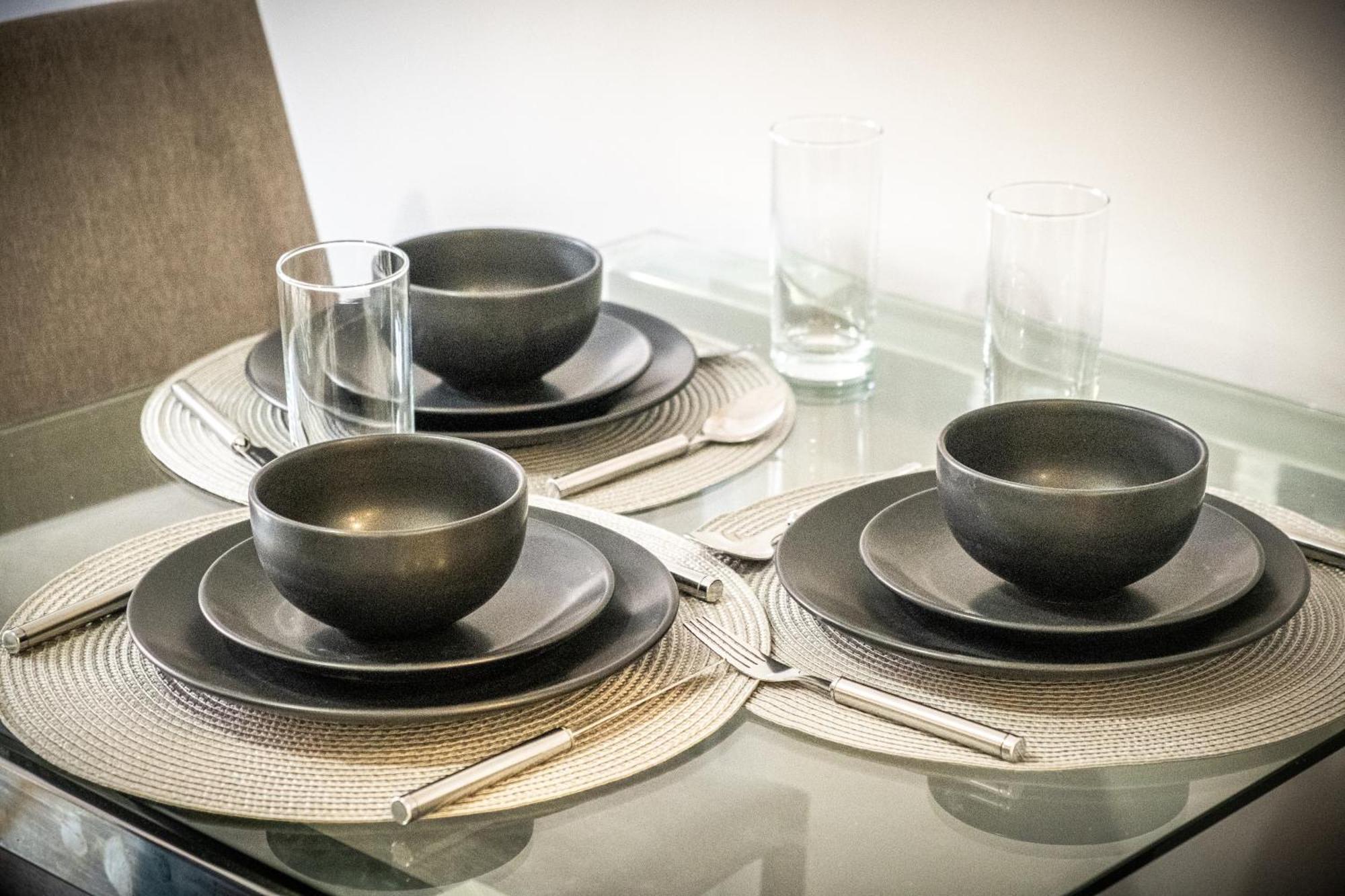 City Centre Emerald Escape - Sleeps-6, 2Beds & 2Baths , Netflix , Free Internet Birmingham Eksteriør bilde